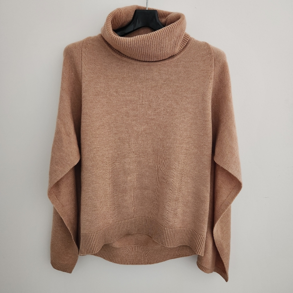 Banana Republic Camel Turtleneck Cape Sweater XS